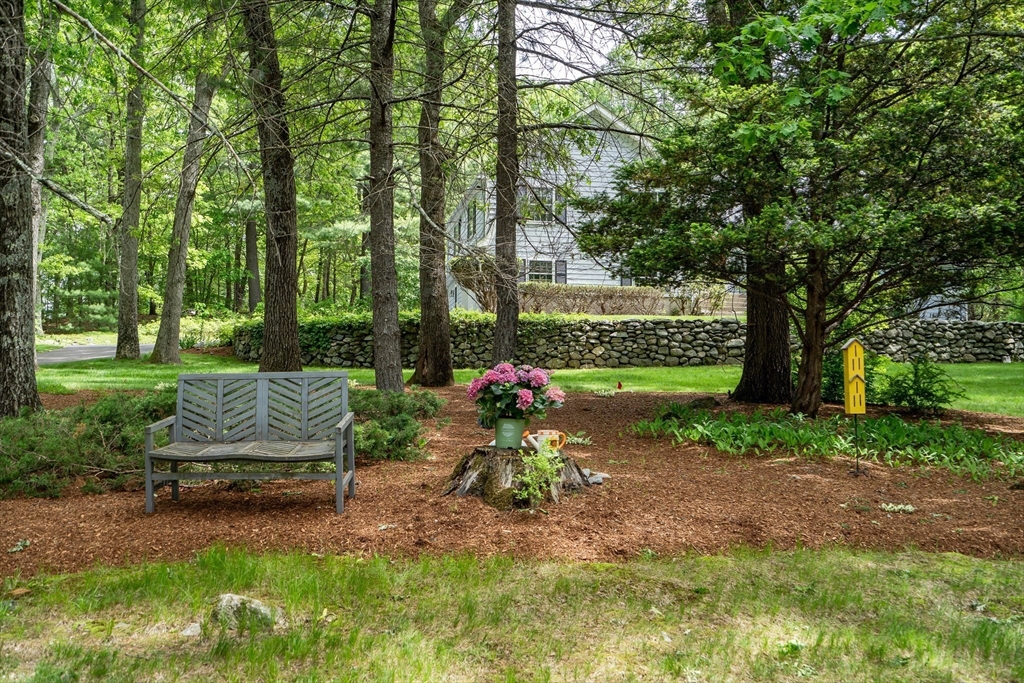 21 Wayland Hills Road Wayland, MA 01778 - Photo 4 of 41 Gallery Image 4