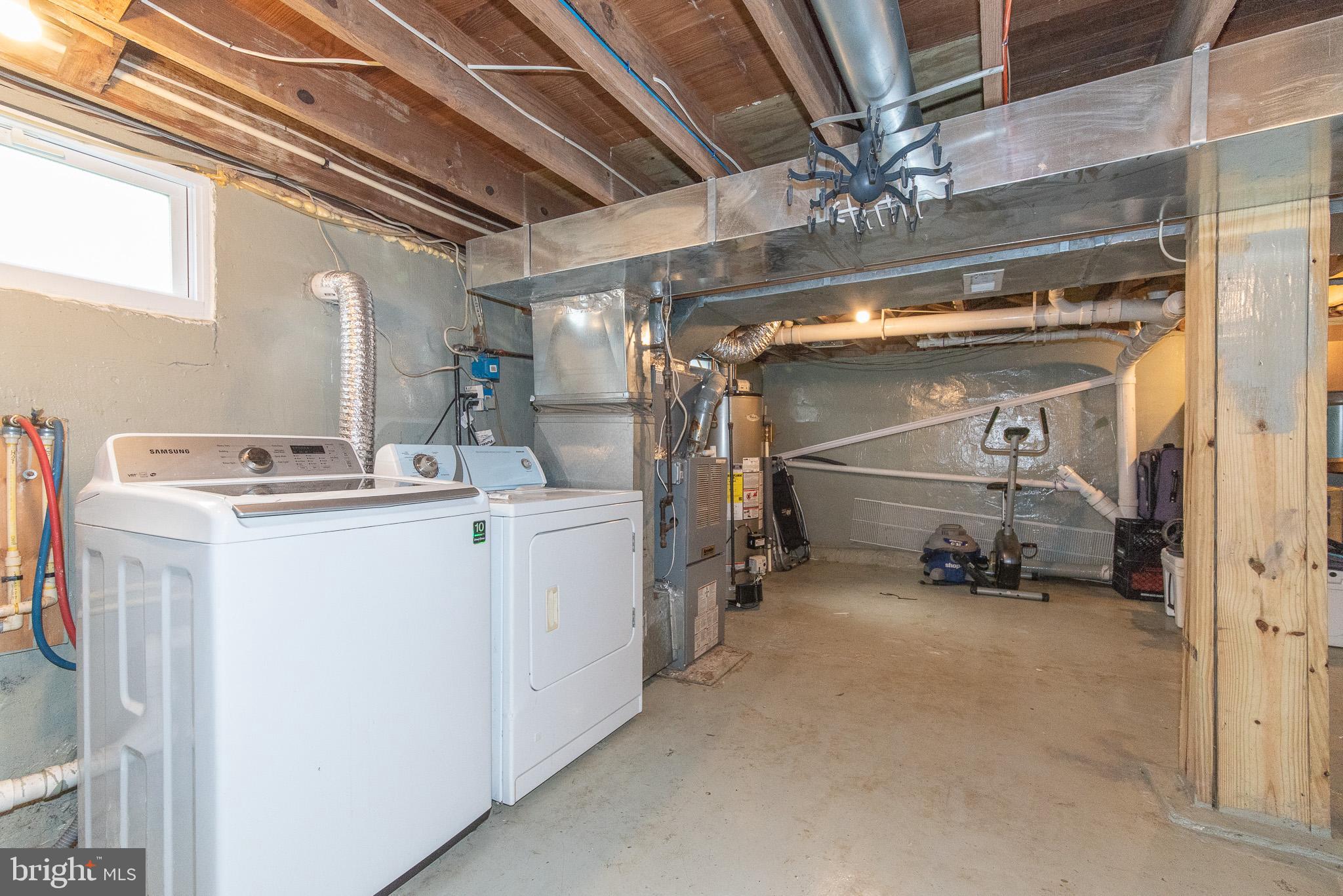 6538 Corkley Road Baltimore, MD 21237 - Photo 33 of 47 Laundry/Storage