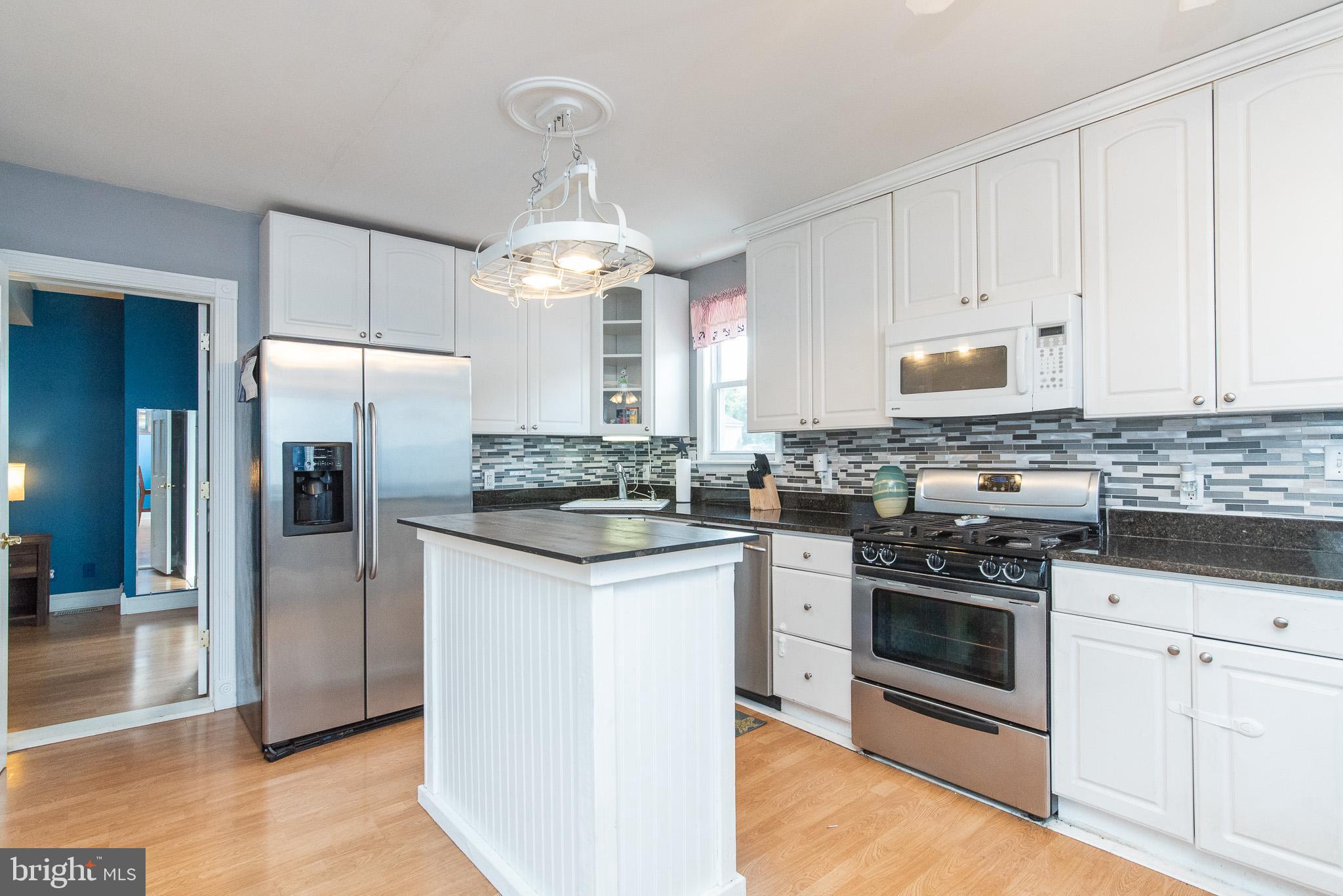 6538 Corkley Road Baltimore, MD 21237 - Photo 9 of 47 Kitchen