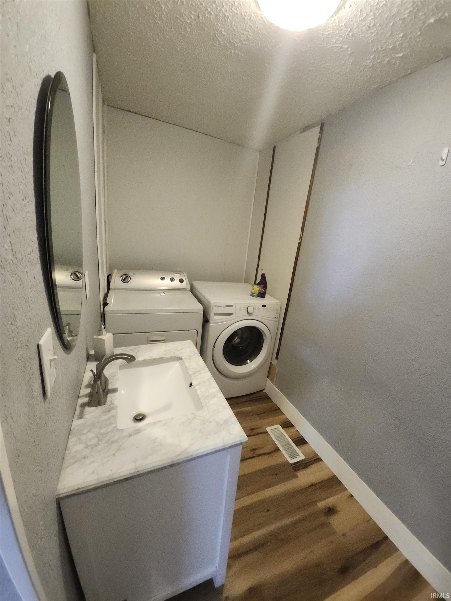 503 West Walnut Street, Unit 2 Kokomo, IN 46901 - Photo 5 of 11