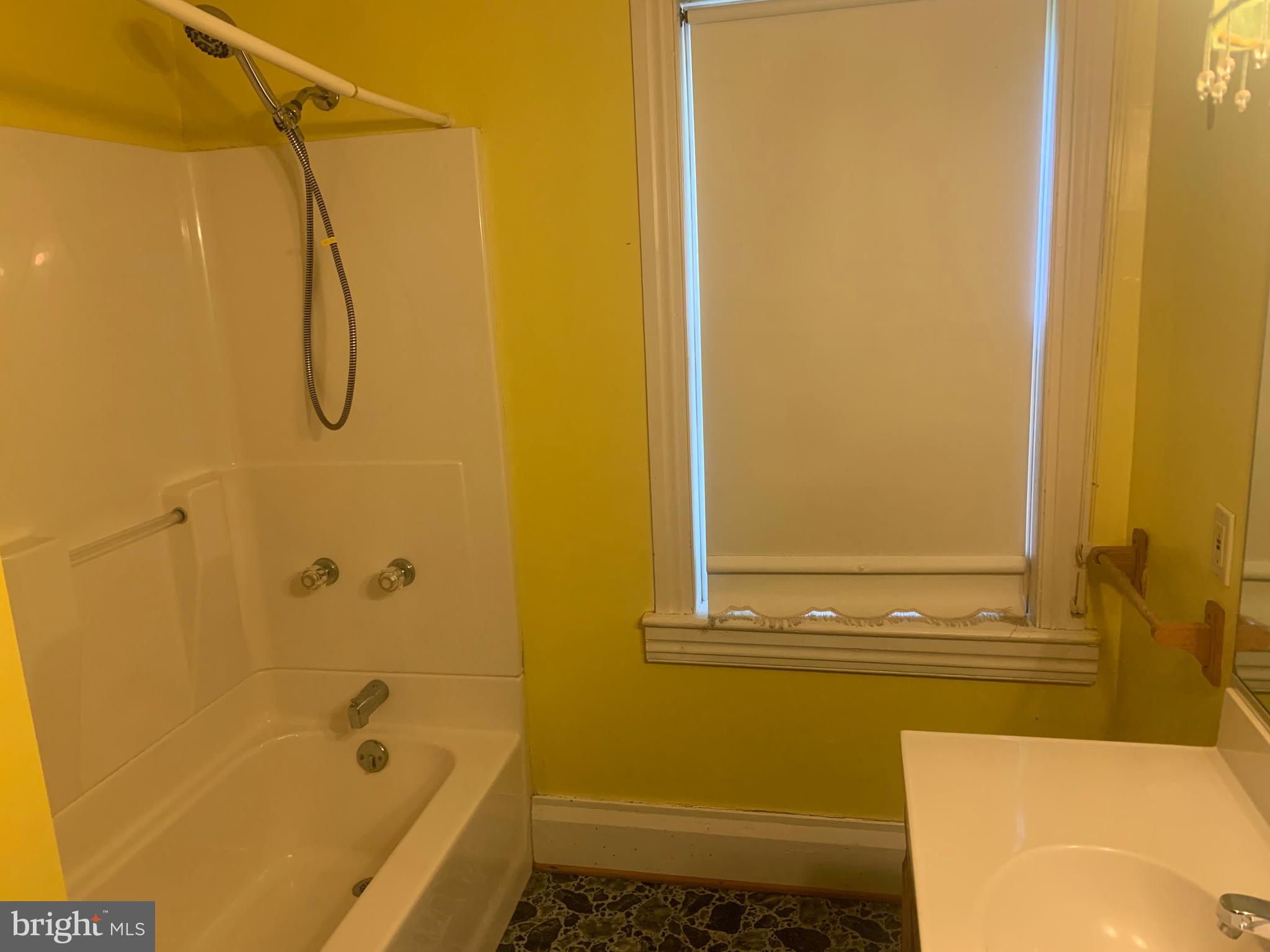 201 Barnhart Road Westminster, MD 21158 - Photo 11 of 18