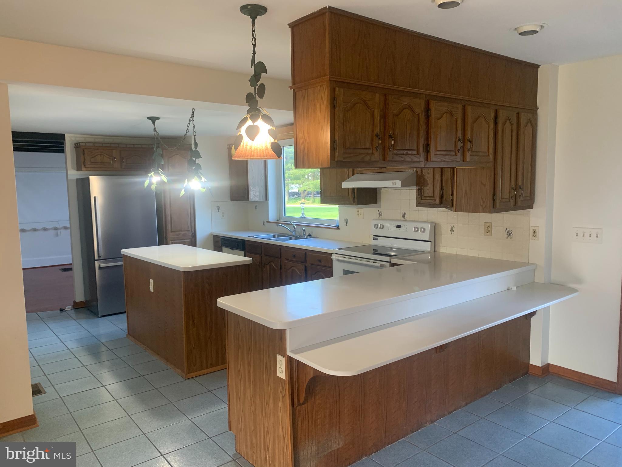 201 Barnhart Road Westminster, MD 21158 - Photo 3 of 18