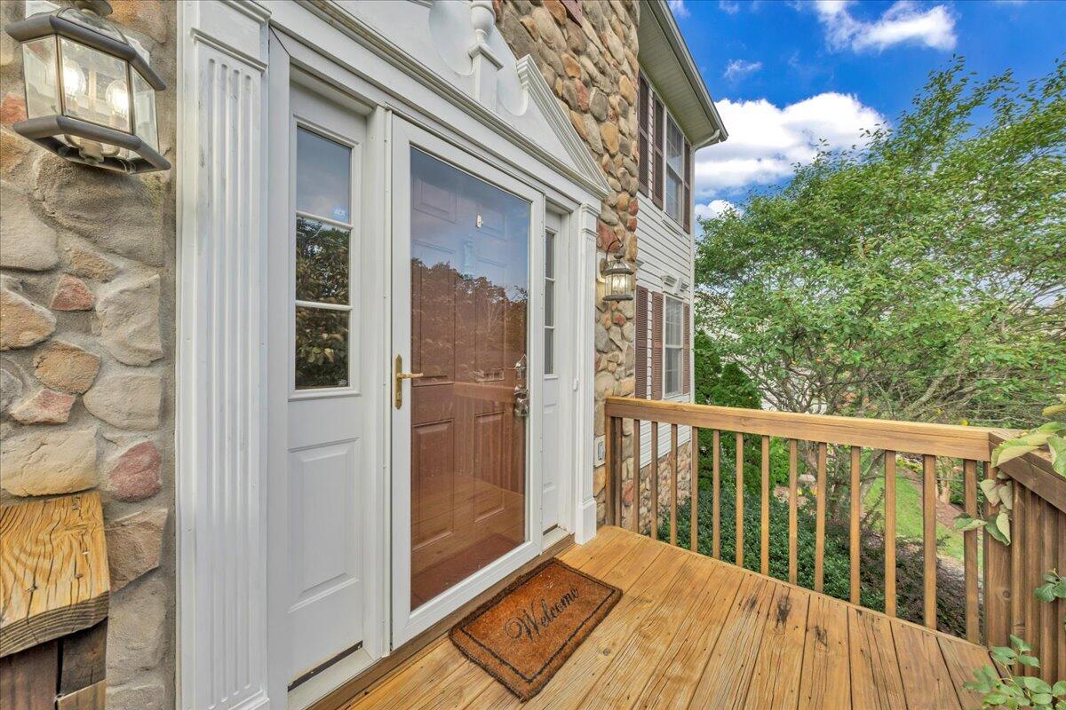 1397 Fieldgate Road Salem, VA 24153 - Photo 3 of 42 04-MIB08690