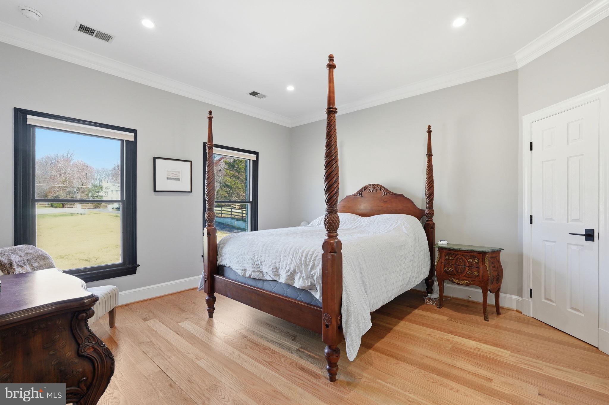 310 Springvale Road Great Falls, VA 22066 - Photo 28 of 68 Upper Bedroom 2