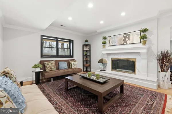 $2,899,000 | 310 Springvale Road, Great Falls, VA 22066