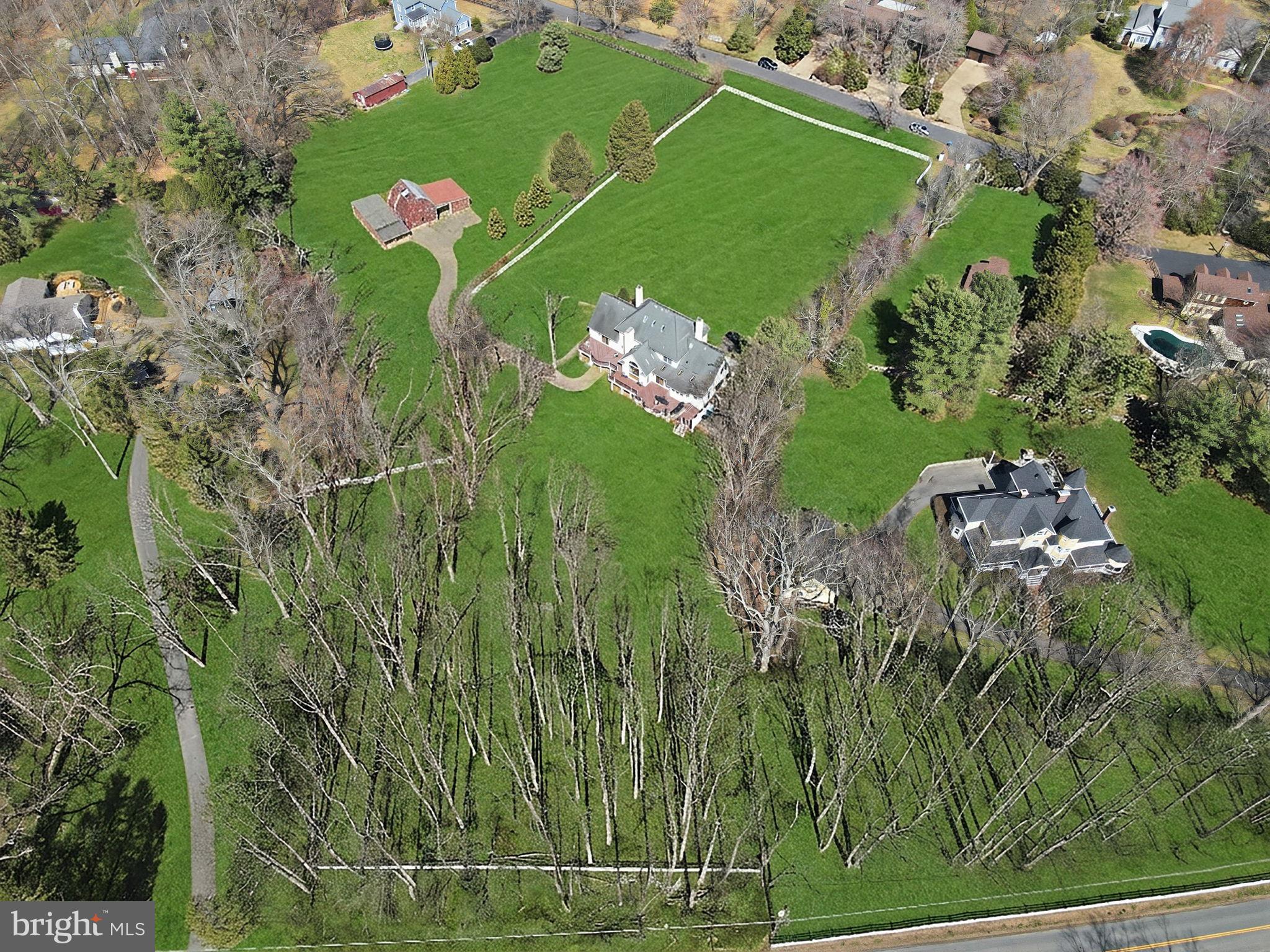 310 Springvale Road Great Falls, VA 22066 - Photo 4 of 59