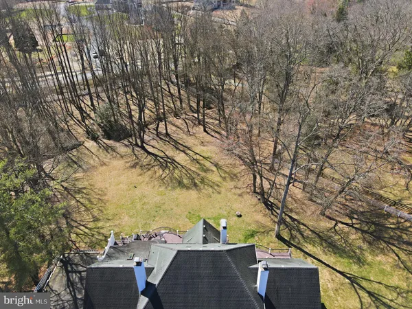 $2,899,000 | 310 Springvale Road, Great Falls, VA 22066