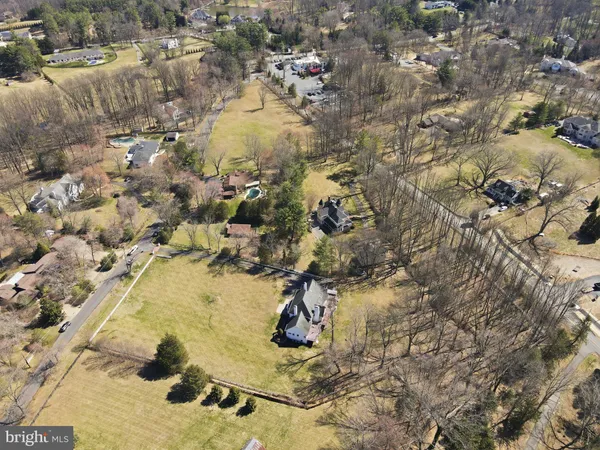 $2,899,000 | 310 Springvale Road, Great Falls, VA 22066