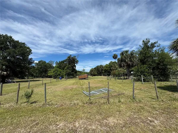 $350,000 | 850 Menton Road, Pierson, FL 32180