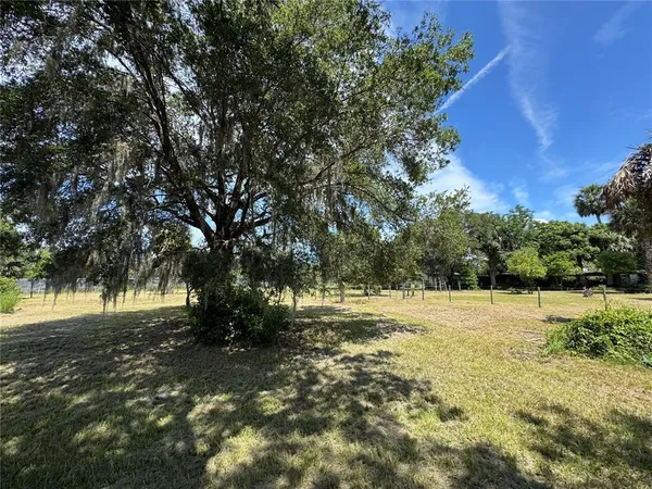 $350,000 | 850 Menton Road, Pierson, FL 32180