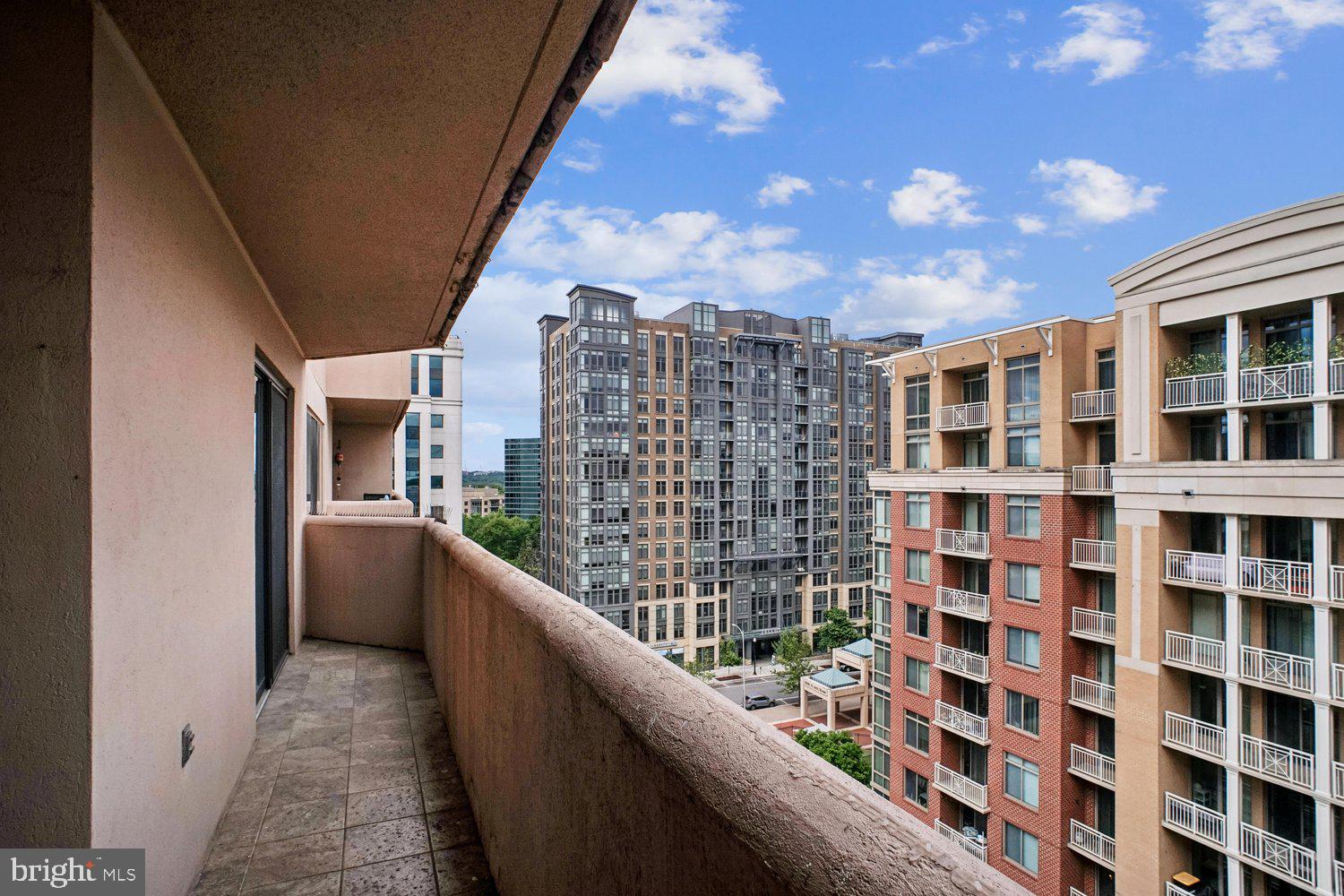 1301 North Courthouse Road, Unit 1612 Arlington, VA 22201 - Photo 32 of 52 Balcony w/Access to Bedroom #2