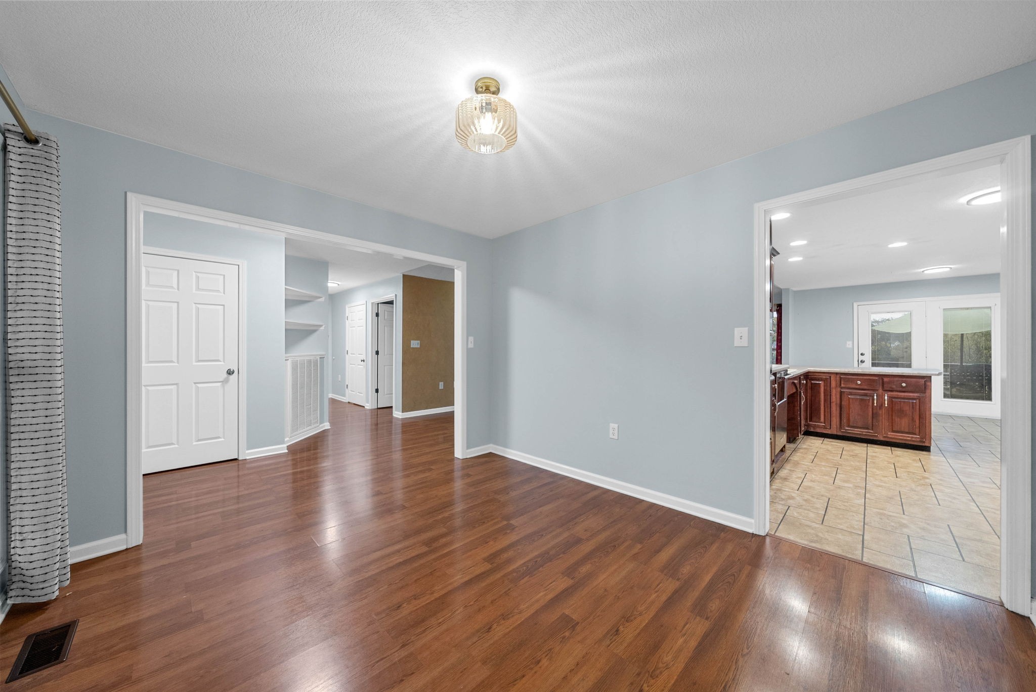 229 Cheshire Road Clarksville, TN 37043 - Photo 12 of 59