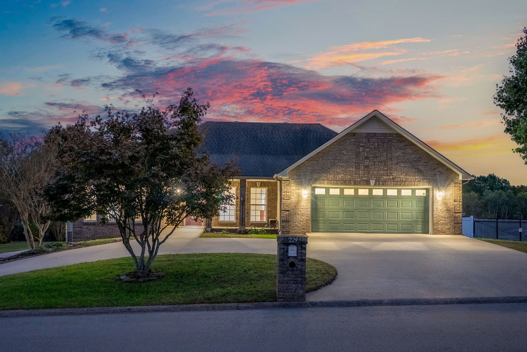 229 Cheshire Road Clarksville, TN 37043 - Photo 3 of 59