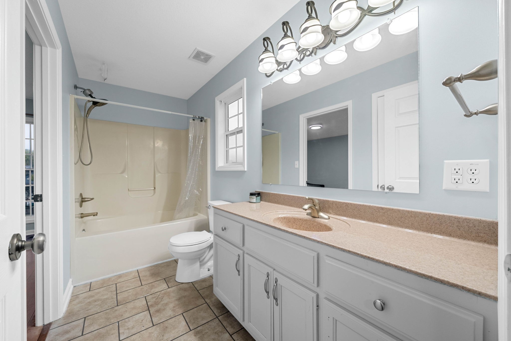 229 Cheshire Road Clarksville, TN 37043 - Photo 35 of 59