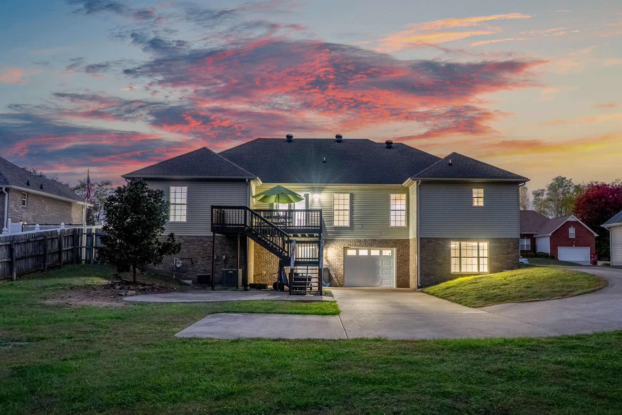 229 Cheshire Road Clarksville, TN 37043 - Photo 4 of 59