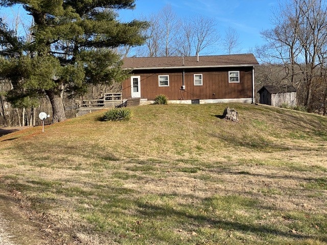 7097 Westgate Road Bloomfield, IN 47424 - Photo 1 of 4 Gallery Image 1