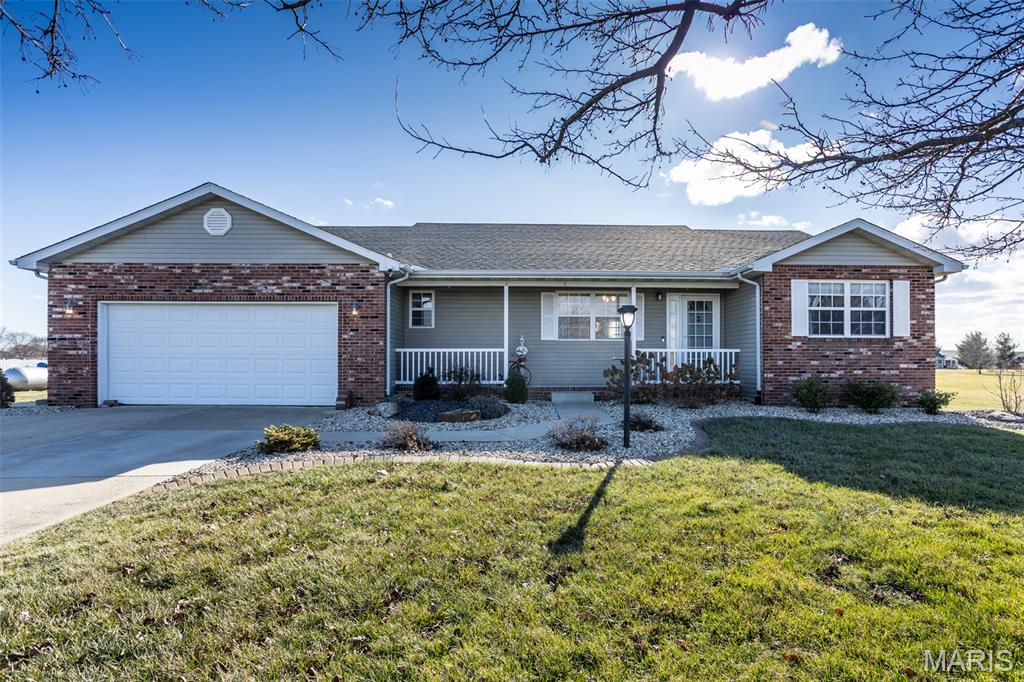 5532 Moro Road Moro, IL 62067 - Photo 4 of 76