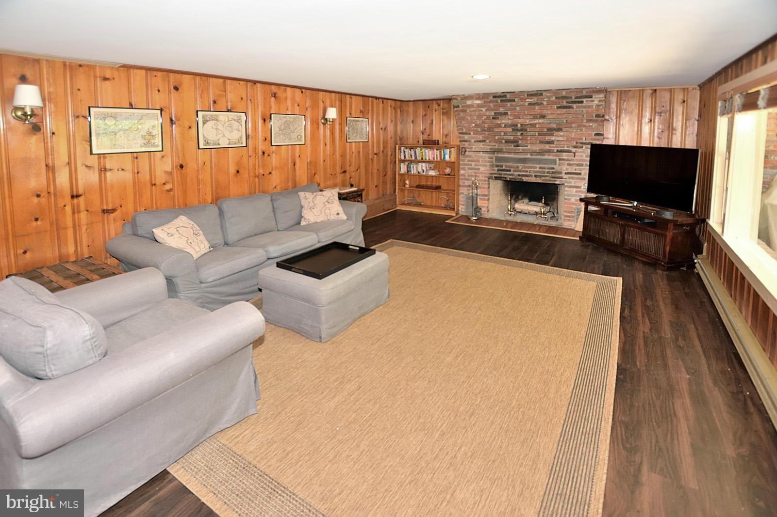 9001 Jones Mill Road Chevy Chase, MD 20815 - Photo 21 of 30 Family Room