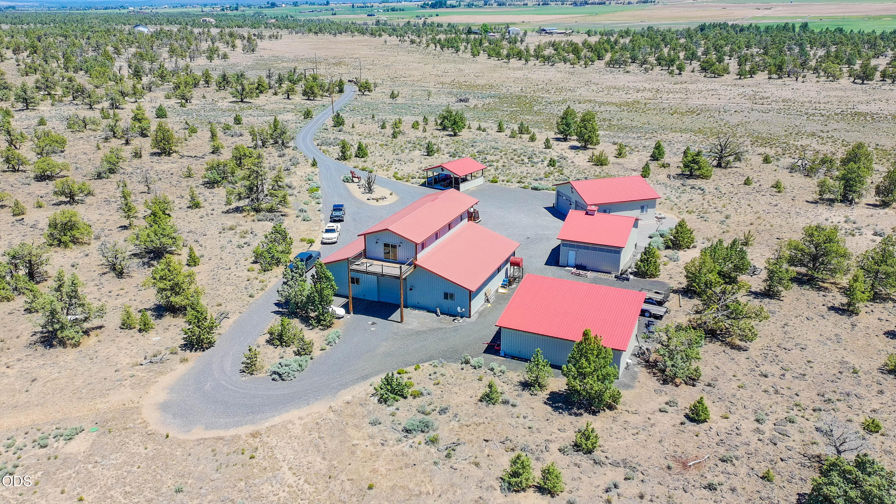 12213 Southwest Ranch Road Powell Butte, OR 97753 - Photo 4 of 29