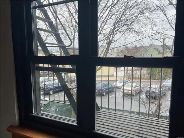 $204,900 | 91 Tulip Avenue, Unit B2, Floral Park, NY 11001