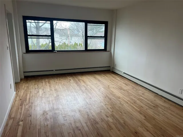 $204,900 | 91 Tulip Avenue, Unit B2, Floral Park, NY 11001