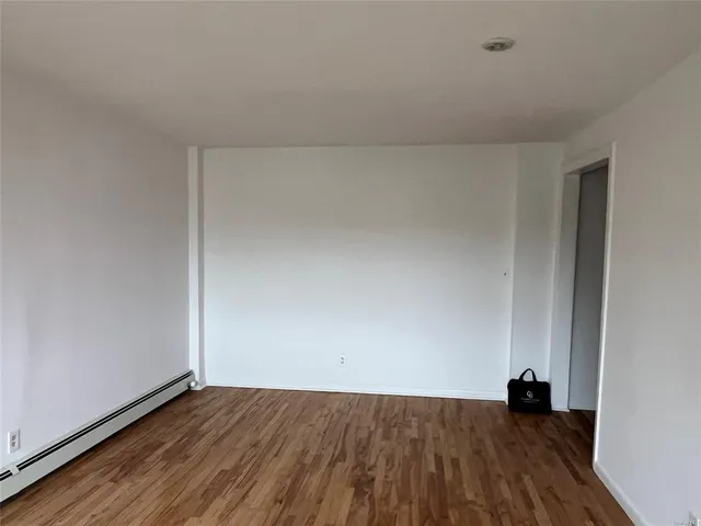 $204,900 | 91 Tulip Avenue, Unit B2, Floral Park, NY 11001