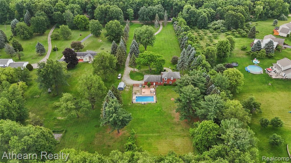 12427 Foley Road Fenton, MI 48430 - Photo 18 of 47