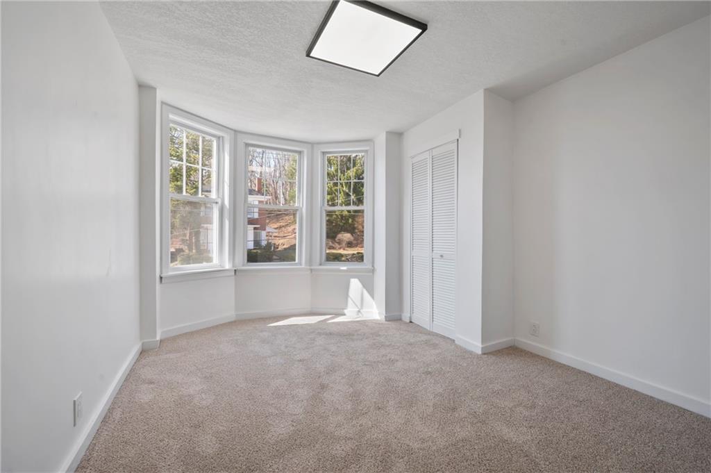 220 Dewey Street Pittsburgh, PA 15218 - Photo 32 of 50