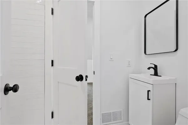 $424,900 | 220 Dewey Street, Pittsburgh, PA 15218