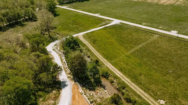 $325,000 | 2970 Springplace Road, Belfast, TN 37019