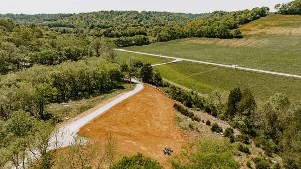 $325,000 | 2970 Springplace Road, Belfast, TN 37019