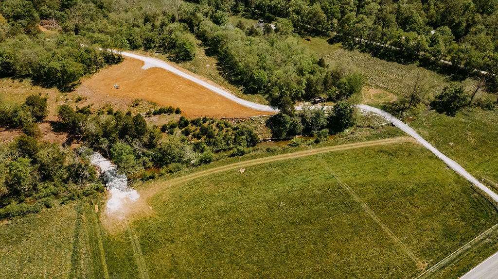 2970 Springplace Road Belfast, TN 37019 - Photo 46 of 52 a view of a basket ball ground