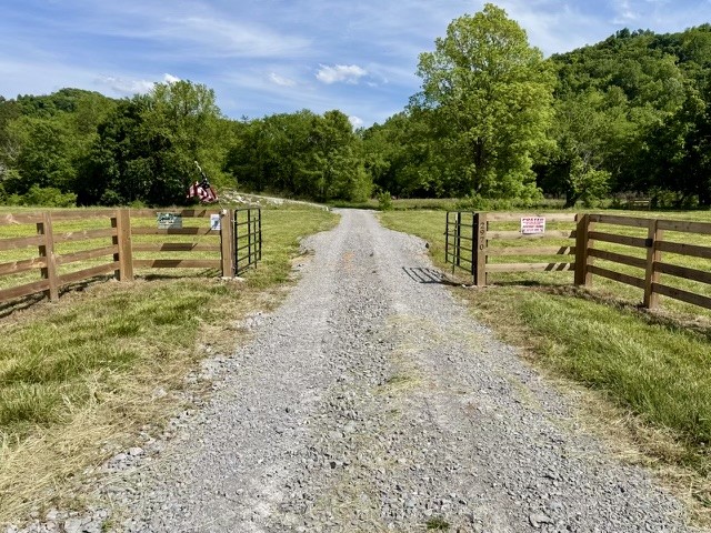 2970 Springplace Road Belfast, TN 37019 - Photo 5 of 52 a view of a park with large trees