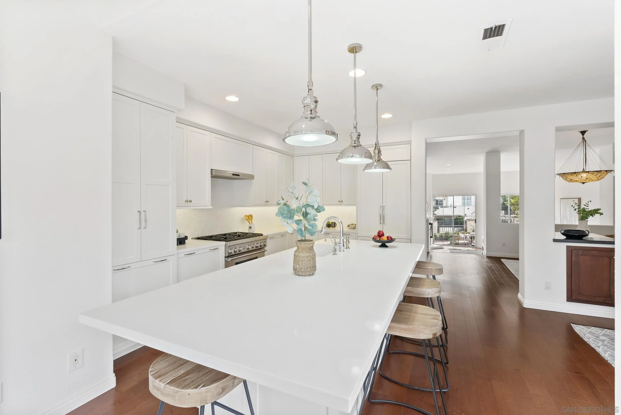5123 Renaissance Avenue, Unit C San Diego, CA 92122 - Photo 16 of 40