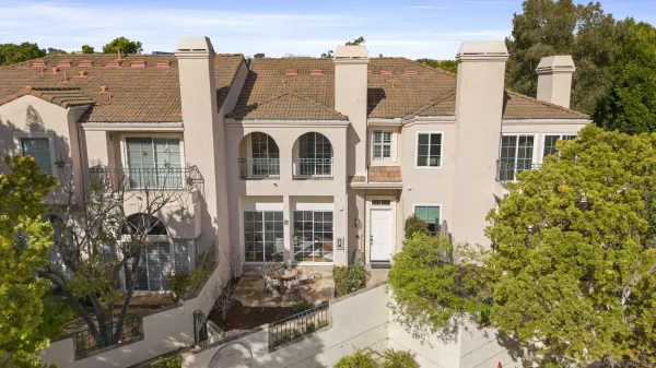 $1,425,000 | 5123 Renaissance Avenue, Unit C, San Diego, CA 92122