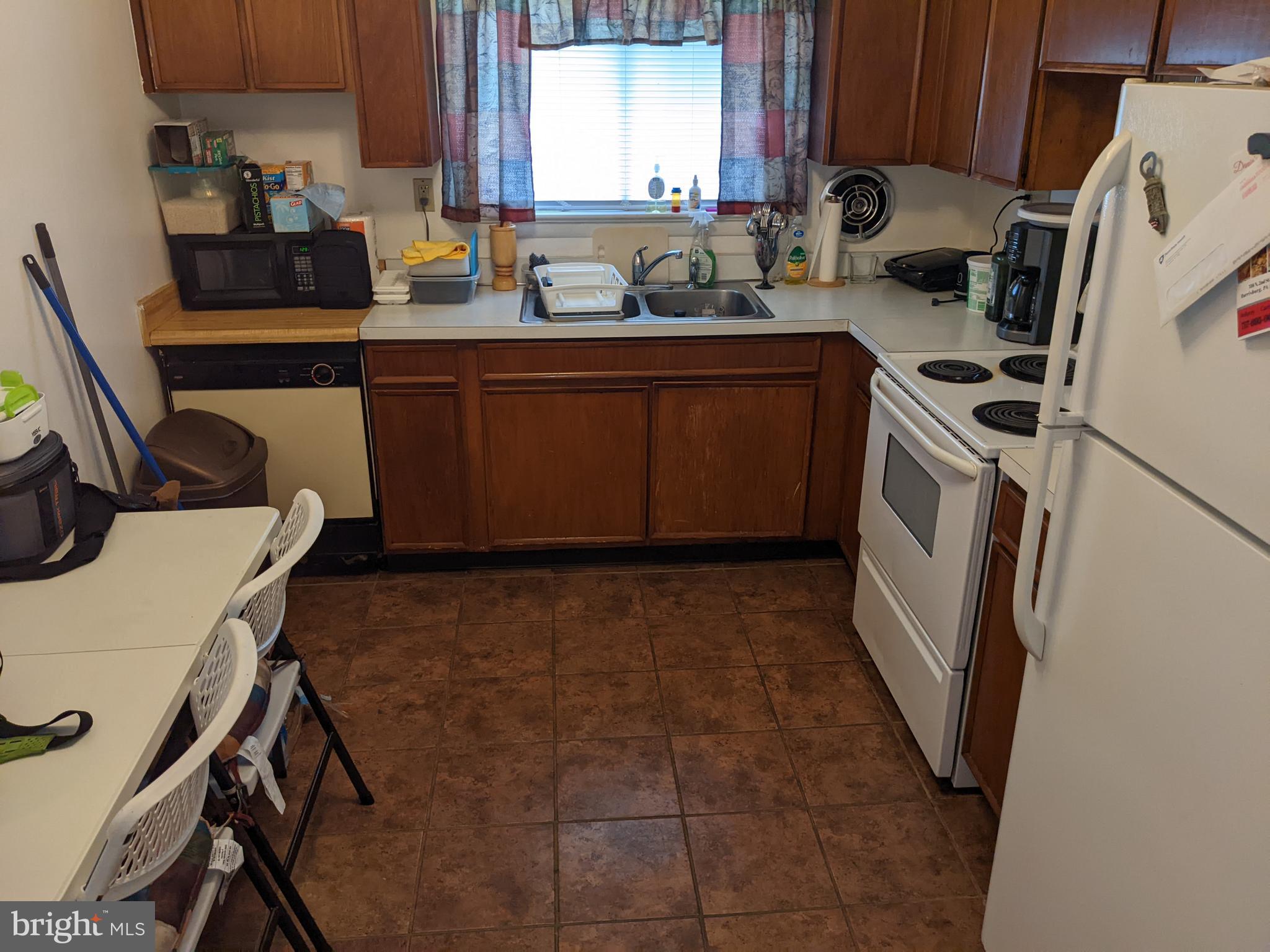 1111 Grove Road Harrisburg, PA 17111 - Photo 15 of 23 Gallery Image 15