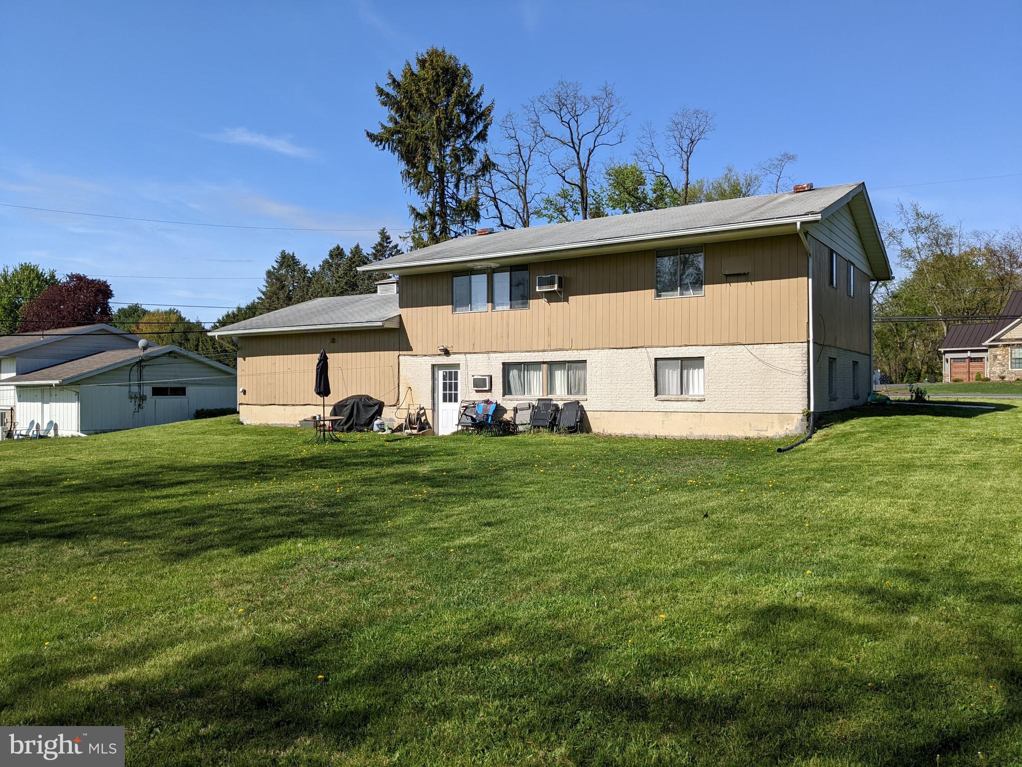 1111 Grove Road Harrisburg, PA 17111 - Photo 3 of 23 Gallery Image 3