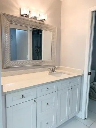 $2,700 | 1801 Sabal Ridge Court, Unit E, Palm Beach Gardens, FL 33418
