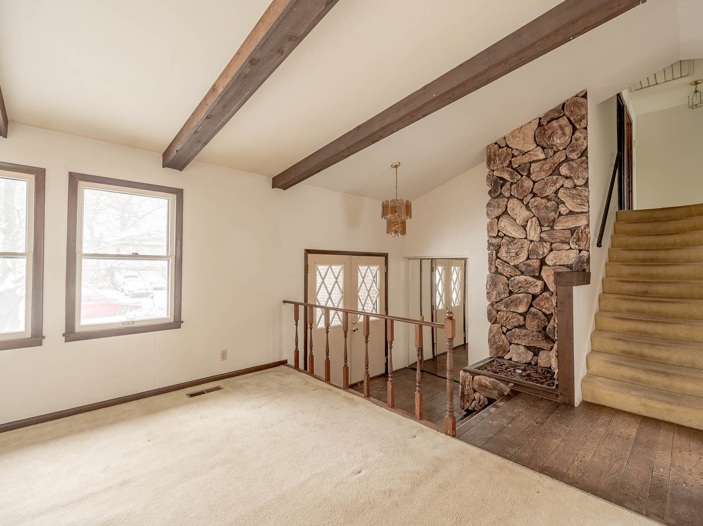 446 Galahad Road Bolingbrook, IL 60440 - Photo 2 of 20 an empty room with windows