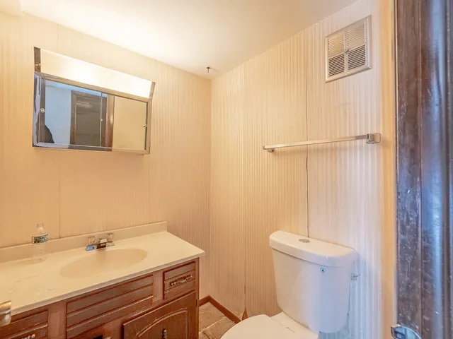 $289,900 | 446 Galahad Road, Bolingbrook, IL 60440