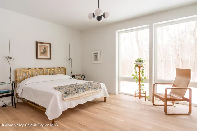 $1,275,000 | 120 Cauterskill Avenue, Catskill, NY 12414