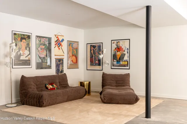 $1,275,000 | 120 Cauterskill Avenue, Catskill, NY 12414