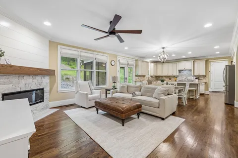 $1,649,999 | 2288 North Berrys Chapel Road, Franklin, TN 37069