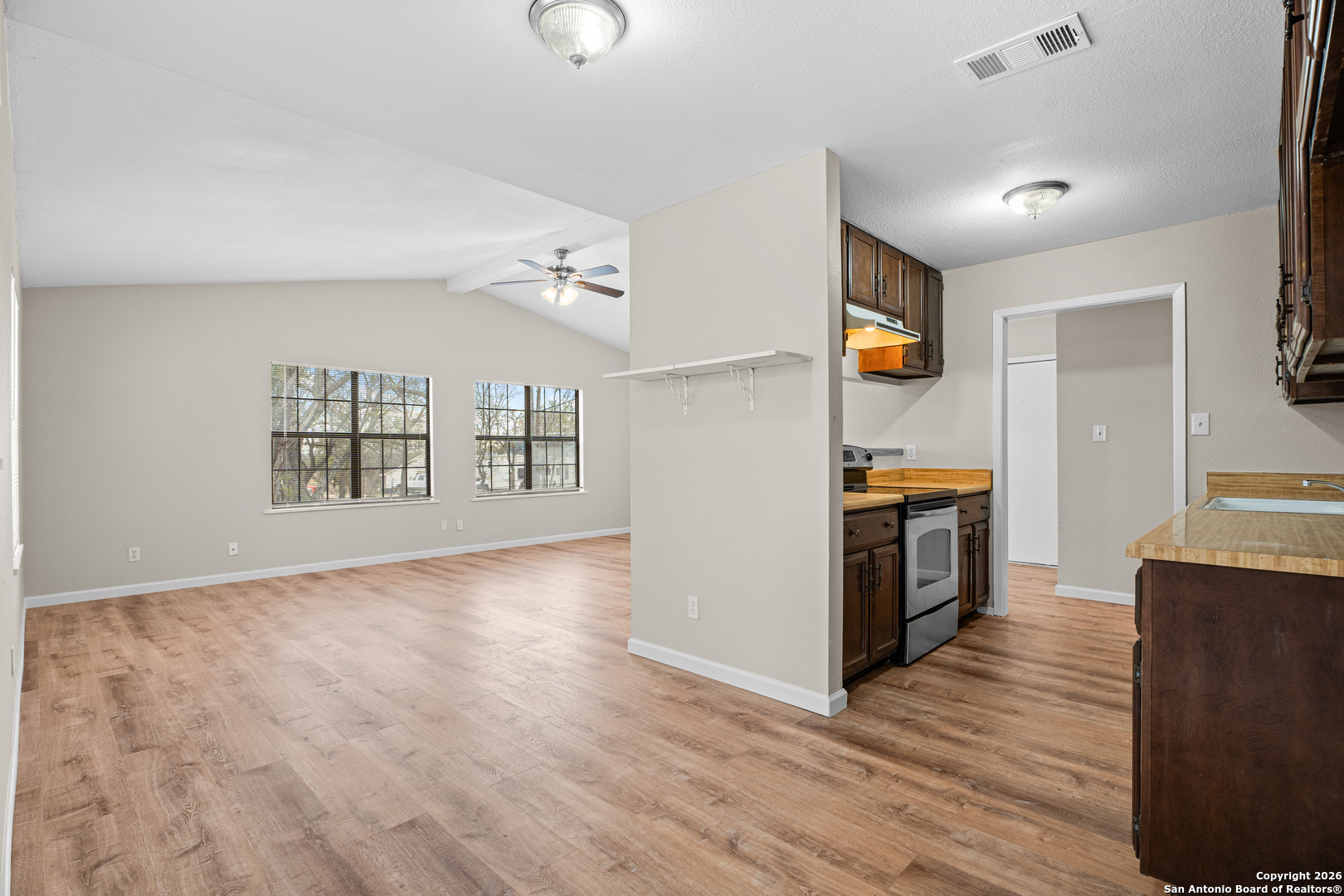 9557 Green Valley Road Marion, TX 78124 - Photo 14 of 28