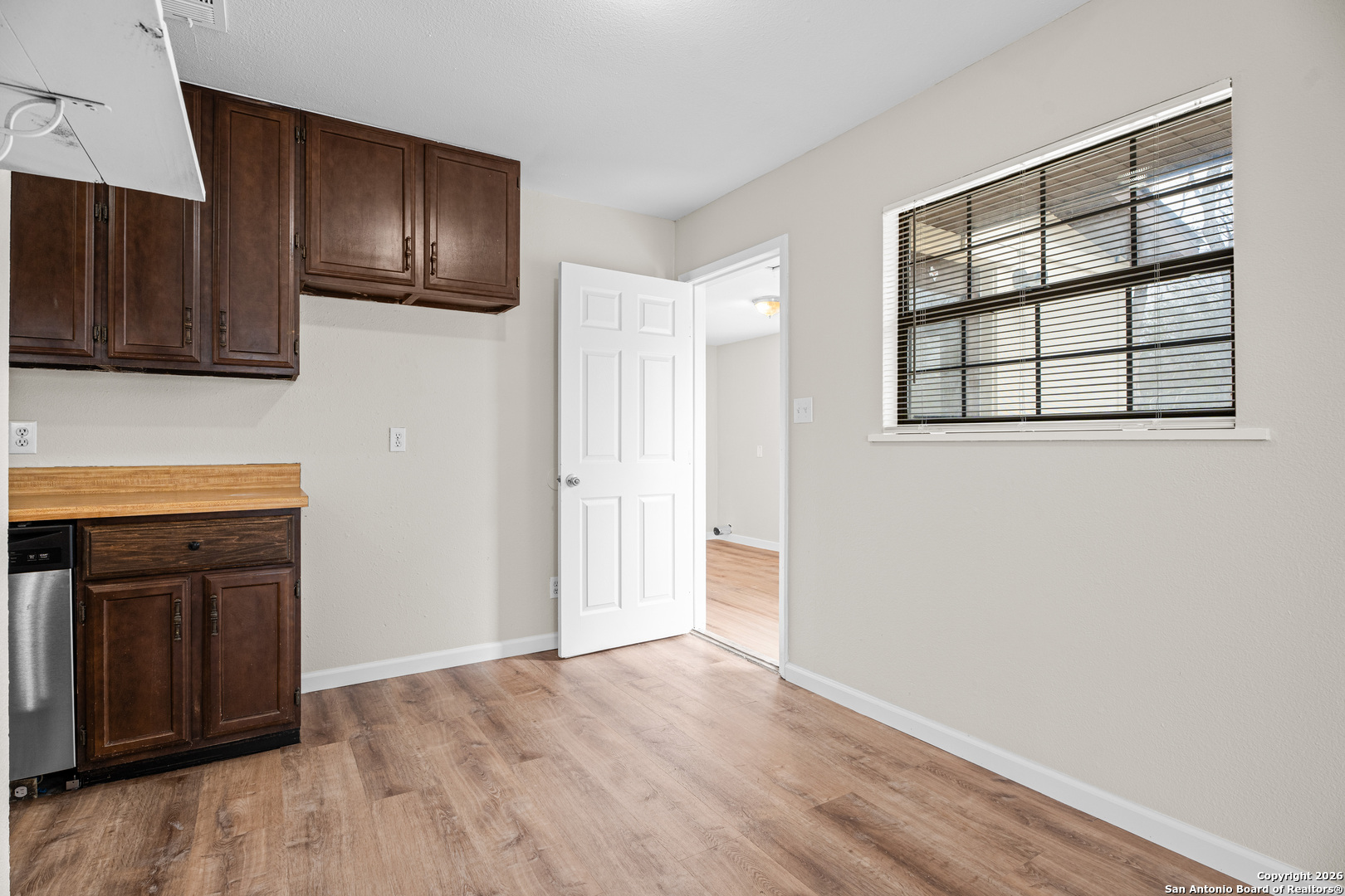 9557 Green Valley Road Marion, TX 78124 - Photo 8 of 28