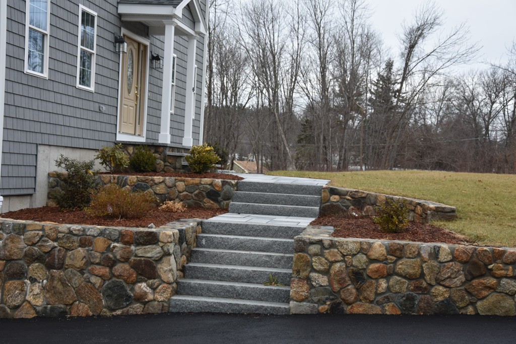 45 Millville Road Mendon, MA 01756 - Photo 5 of 27 Gallery Image 5