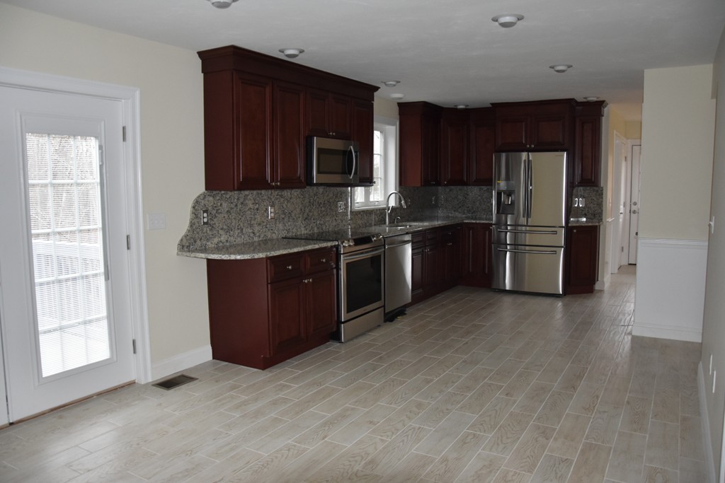 45 Millville Road Mendon, MA 01756 - Photo 7 of 27 Gallery Image 7