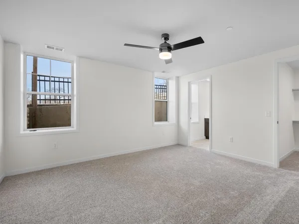 $629,900 | 216 Lakeview Circle, Beaver Dam, WI 53916