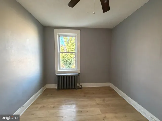 an empty room with window