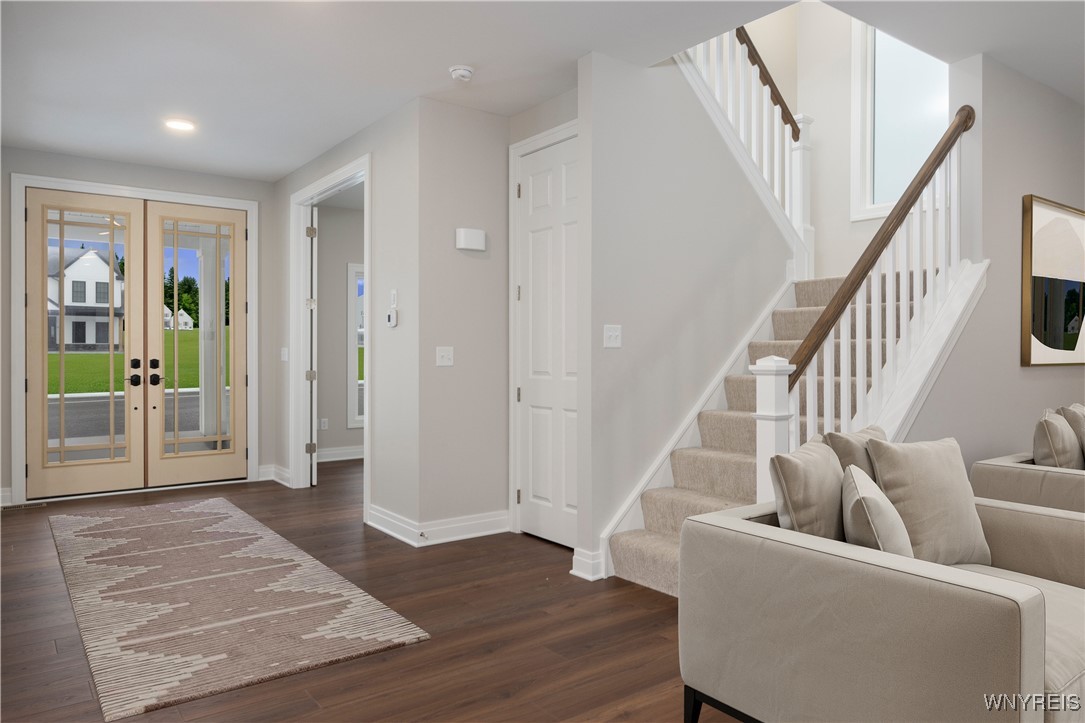 18 Fieldstream Lane Lancaster, NY 14086 - Photo 2 of 5